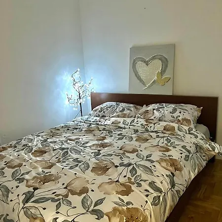 Tibra, Lägenhet
