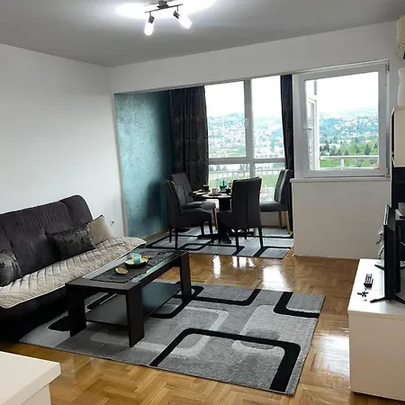 Tibra, Apartment