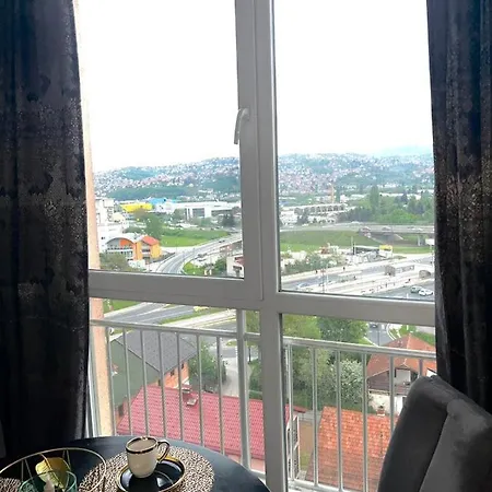 Lägenhet Tibra,